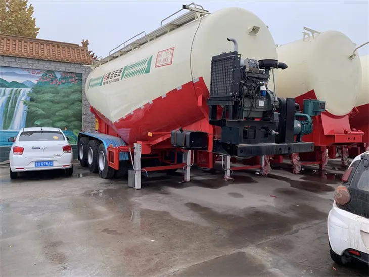 Karru tat-Tank tas-Siment